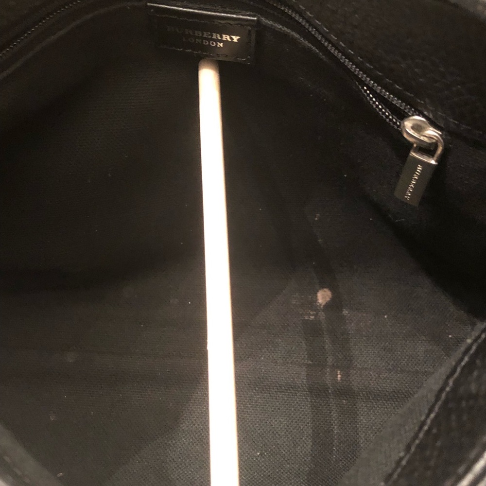Burberry London Nova Check|Leather Shoulder Bag - Picture 3 of 7